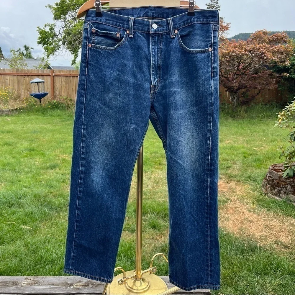 LEVI’S ~ Men’s 505 Jeans Medium Wash